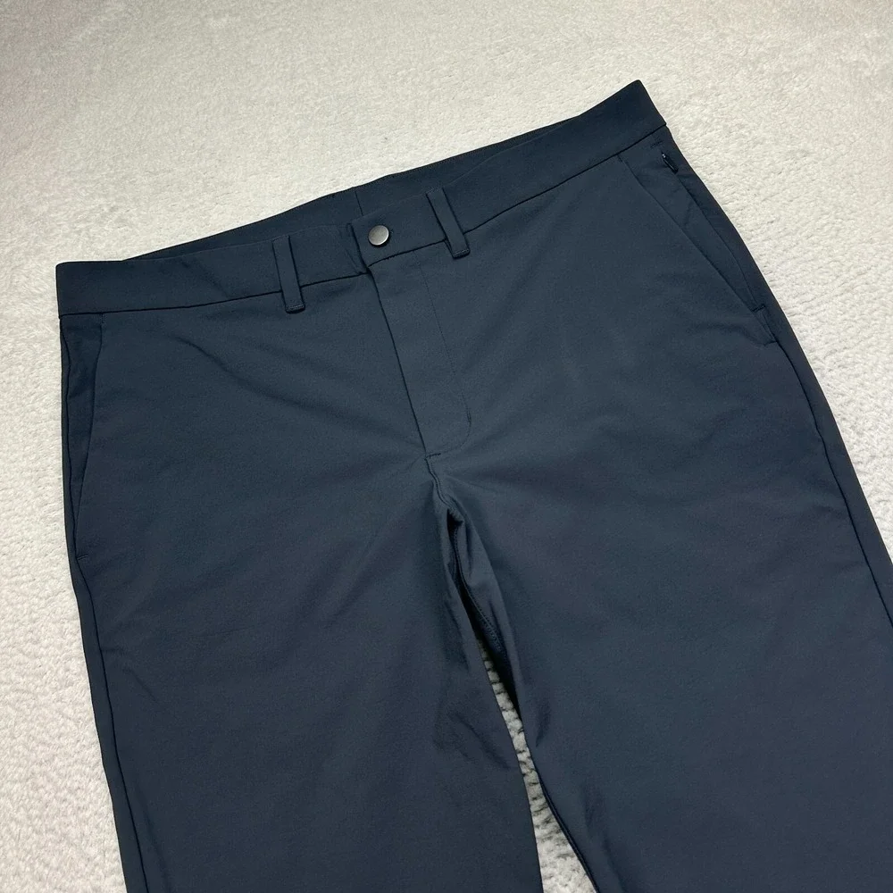 CRZ Yoga Pants Mens Size 36 (Fits 38X30) Gray Golf Performance Athleisure Sports